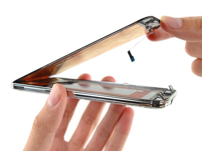 If you are reusing the home button flex cable, be careful not to sever the cable from the home button.
