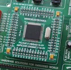 1 If MCU card is already placed on the LV24-33A, it is necessary to remove it by pulling
