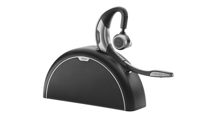 Jabra Motion UC The Jabra Motion UC with Travel and Charge Kit is perfect for employees constantly on the move.
