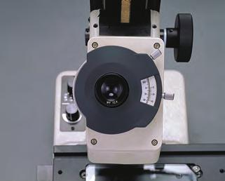 TM-0/10 SERIES 176 Toolmaker's Microscopes The Mitutoyo TM Series is a toolmaker's microscope well suited for measuring dimensions and angles of machined metals.