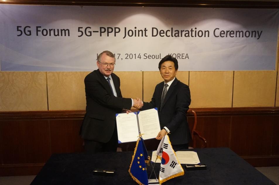 5G Forum - 5GPPP Industry association level collaboration On June 17, 2014, 5G forum and 5GPPP Industry Association had MoU on -