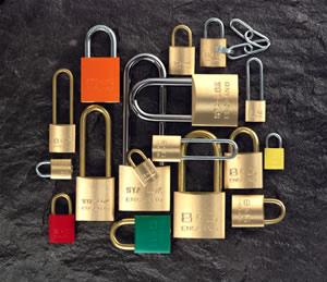 implemented in hardware or software 3 Locks Pros explicit control over when locks