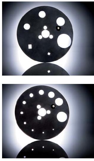 Top: The motorized field diaphragm adjusts illumination when switching between different objective positions.