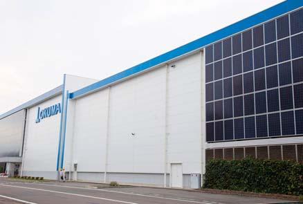 Smart Industry where Digital Technology Captures Value Figure 3 Okuma s New Dream Site2 (DS2) Factory Collaborative creation between Okuma and Hitachi began with the launch of the new DS2 factory,
