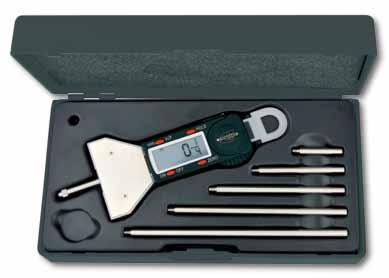 Electronic depth calipers with steel tips Stainless steel. Direct metric/inch conversion. Resolution 0,01 mm /.0005 in. Large LC display. Supplied in a suited case with inspection report.