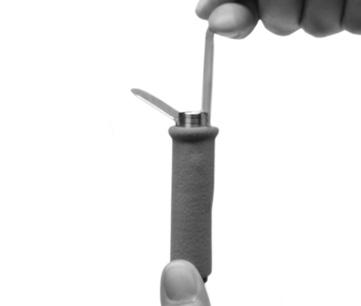 Tri-lobed HD Handle Ref. T470-ZA For better handling of the tool. 1. Inserting tabs 2.