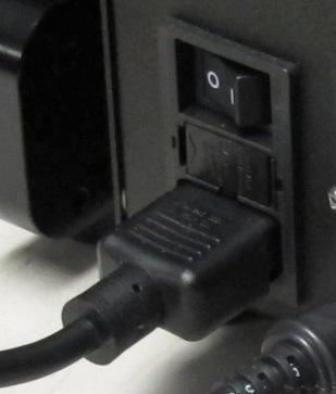 7 Check the plug on the power cord to verify that it is of the correct type for your