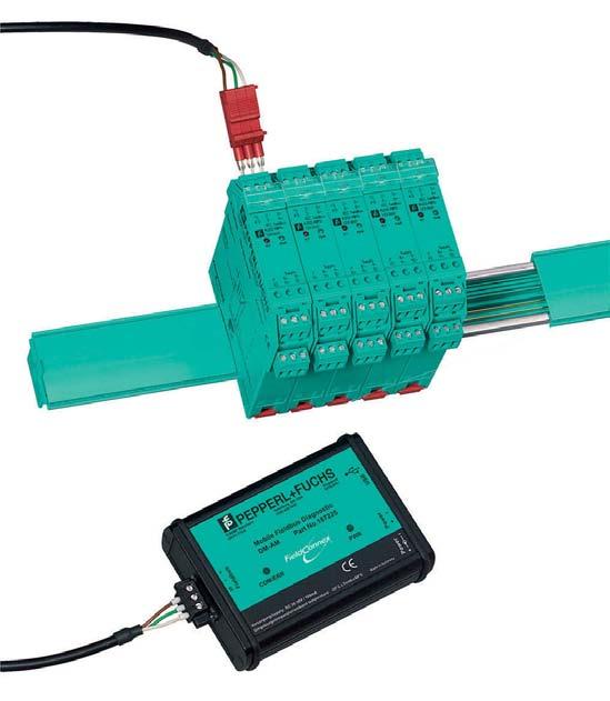 Simplex Supply All-in-one simplex power supplies provide power to one segment and connections to a single host via plug-in terminals.