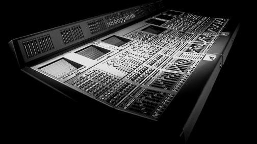 Digital Audio Console OXF-R3 High-end digital recording and mix-down console 24 cue/auxiliary send buses, which can be linked for Provides exemplary sound quality and greater functionality stereo