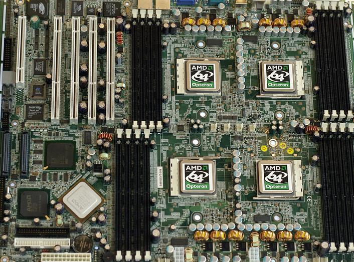 equal access to memory OS sees multiple CPUs Runs