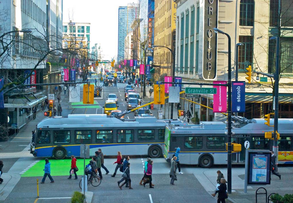Bus Service Photograph source: TransLink You gave us some great ideas to improve the bus network downtown. Now we want your feedback on promising design concepts. Join us at one of four open houses!
