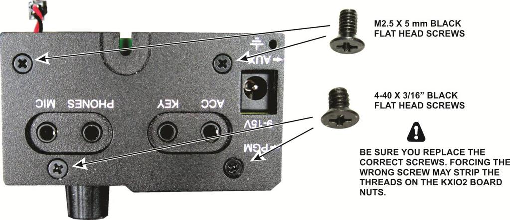 Replace the end plate as shown in Figure 7. Be sure to use the correct screws in each location. Figure 7. Replacing the End Plate.