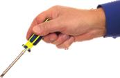 Place arm bracket on aquarium in desired location and hand tighten adjustment screws to fasten the
