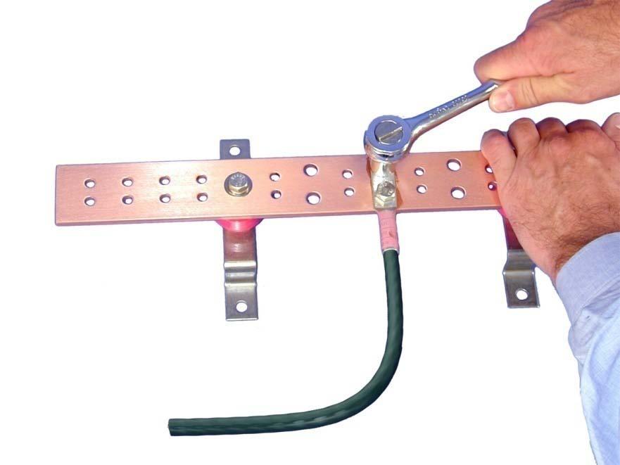Connecting to the Busbar Attach lugs to the busbar stainless steel