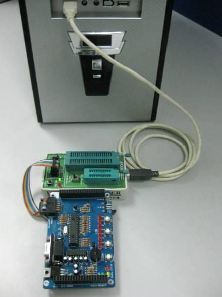 Following steps show the method to connect UP00B to PIC on a target board via ICSP connection if user cannot or do not want to place