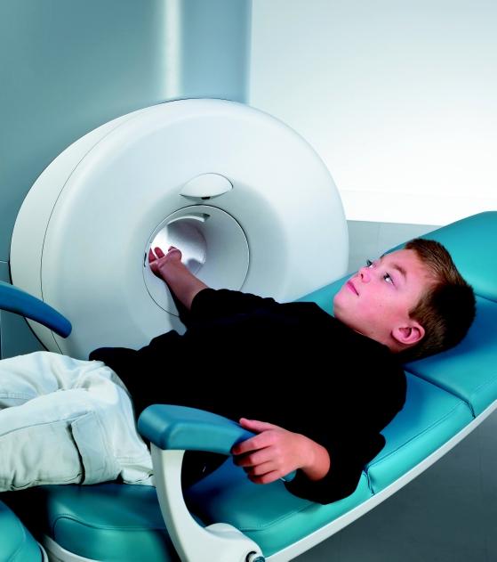 PATIENTS REQUIRING AN MRI OF THE HAND, WRIST, ELBOW, FOOT, ANKLE OR KNEE BENEFIT FROM A TOTALLY NON-CLAUSTROPHOBIC, QUIET, QUICK, COMFORTABLE AND CONVENIENT EXPERIENCE ON THE ONI HIGH FIELD EXTREMITY