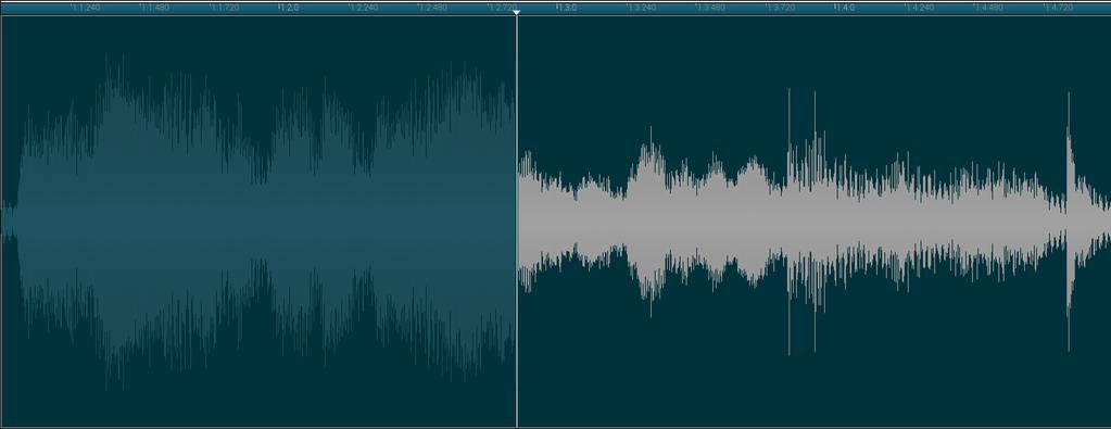 The upper half of the window shows the real-time waveform of the Looper s audio. Unlike other times the waveform is shown here, you cannot edit the waveform in this part of the window.