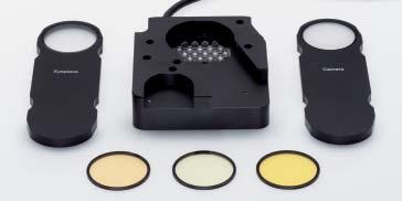 Versatile options: the LED components (1), the Abbe condenser with/without modulator disc (2), and the modulator disc with exchangeable modules for darkfield, phase contrast or PlasDIC techniques (3).