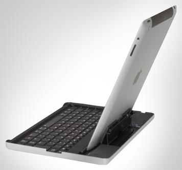 The ipad will separate from the case and you will be able to pull it out easily. 4. To convert the case to a stand for viewing and working, place the ipad in the well and gently let go.