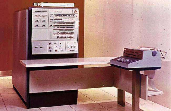 Multi-Programmed Batch Systems # Third generation: 1965-80 " first major use of small-scale Integrated Circuits (ICs) http://www.