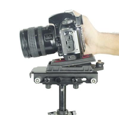 FLYCAM DSLR Nano - HD 5 Open the lever and remove Quick Release Plate from quick