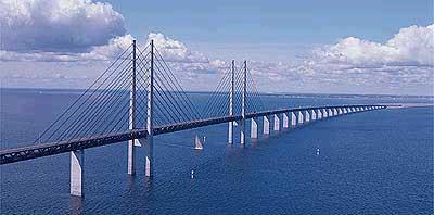 Introduction 1 Introduction This Step-by-step training guide relates to the fixed link across the Sound (Øresund) between Denmark and Sweden. Figure 1.1 Øresund, Denmark 1.