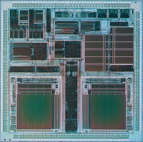 Hitachi Review Vol. 47 (1998), No. 4 133 Fig. 5 SH7051F Microcomputer of the SuperH RISC Engine Family.