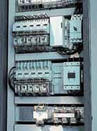 Siemens AG 00 User-friendly power infeed and distribution: SIRIUS infeed system RV9 The SIRIUS infeed system allows power to be fed in and distributed to a group of several circuit breakers or