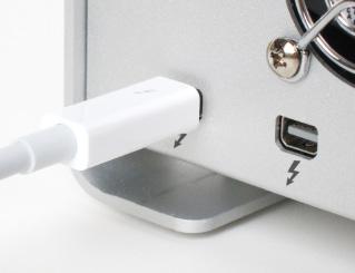 Using Your Drive Easy Installation G-DRIVE PRO TB attaches to your laptop with the included Thunderbolt cable.
