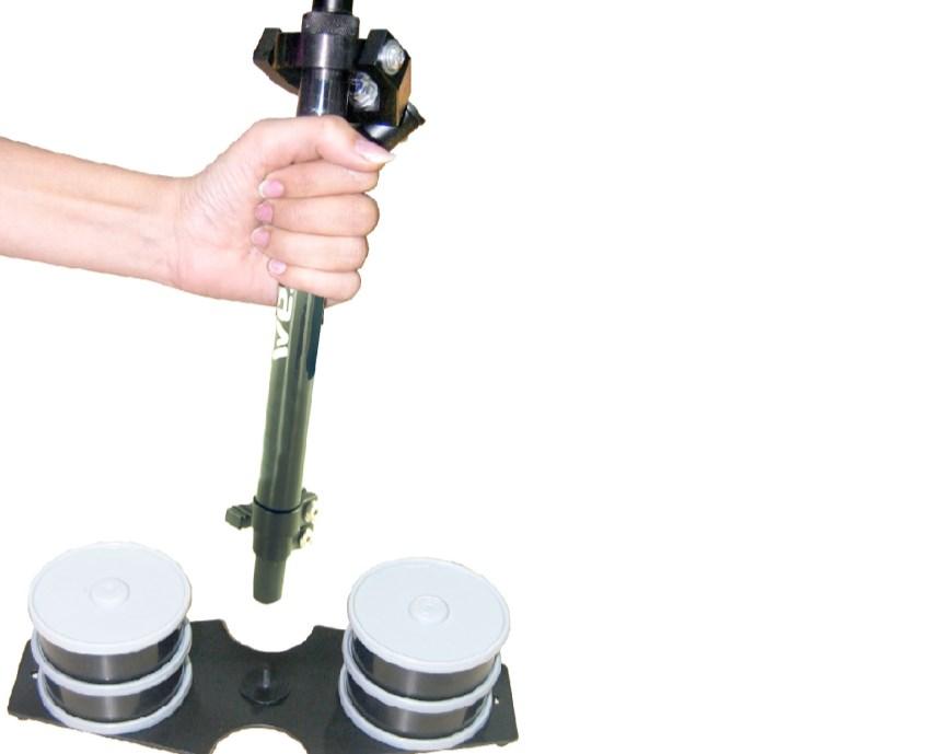 FLYCAM Handheld Video Stabilizer 4 Note: The threaded stud is located in the center of