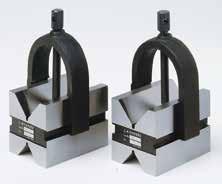 ccuracy Mitutoyo Reference JIS B 7540 Grade 1, 100 mm or less SERIES 181 V-Block Set Made of hardened steel. Two V-blocks per set. eature V-angle 90º clamping brackets.