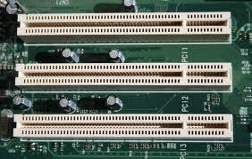 Motherboard Expansion Slots Common Expansion slots found on a motherboard: AGP Accelerated Graphic Bus Has 1x, 2x, 4x, 8x speeds PCI Peripheral Component Interconnect Can