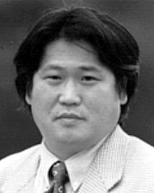 degrees from Seoul National University, Seoul, Korea, in 1977, 1984, and 1989, respectively. From 1977 to 1990, he was with Korea Electric Power Corporation as a Research Staff.