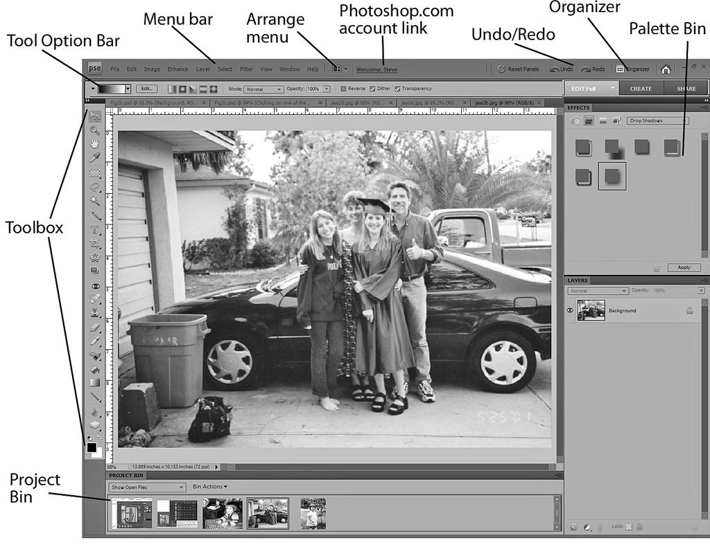 Chapter 2 A Tour of Photoshop Elements 8 The Editor Workspace The Full Edit Workspace The Full Edit workspace is modeled after the interface in the professional version of Photoshop CS4.
