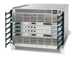 Total ICL bandwidth between SAN384B chassis is 256 Gbps and preserves 32 Gbps ports for server, storage and switch connections. Connecting three SAN384B chassis yields 768 universal FC ports with 6.