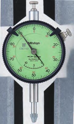 2046S-80 2940S Peak hold type dial gauge A mechanism that stops the pointer and the spindle at the depressed position where the spindle is depressed makes the pointer stop and display the maximum