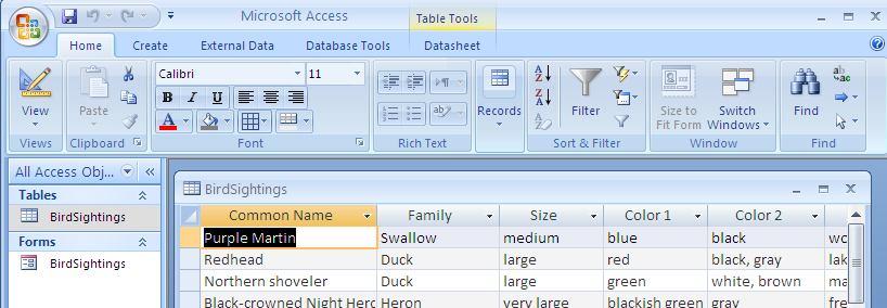 Sorting on a single field Take, for example, the Birds database that is on your Desktop at this time. As you can see, the bird names (Common Name field) are not sorted in any particular order.