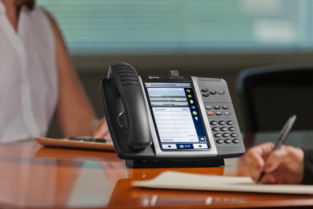 KEY FEATURES Mobility Unified Messaging Contact Center Simple, Powerful Web Based Management Full Range of Mitel IP Desktop Portfolio and Accessories Deployment Flexibility FREEDOM FROM WALLED GARDEN