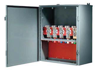 IPaCS Equipment SPQ Cam-Lock Tap Box SPQ Lug-Lug Tap Box Integrated Power Center (IPC ) Class 30 / Refer to Documents 30HO060 and 30DB060 www.schneider-electric.
