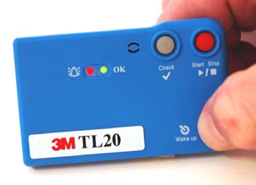 3M Temperature Logger TL20/TL25 - Hardware Installation Push the Wake up Button to activate the