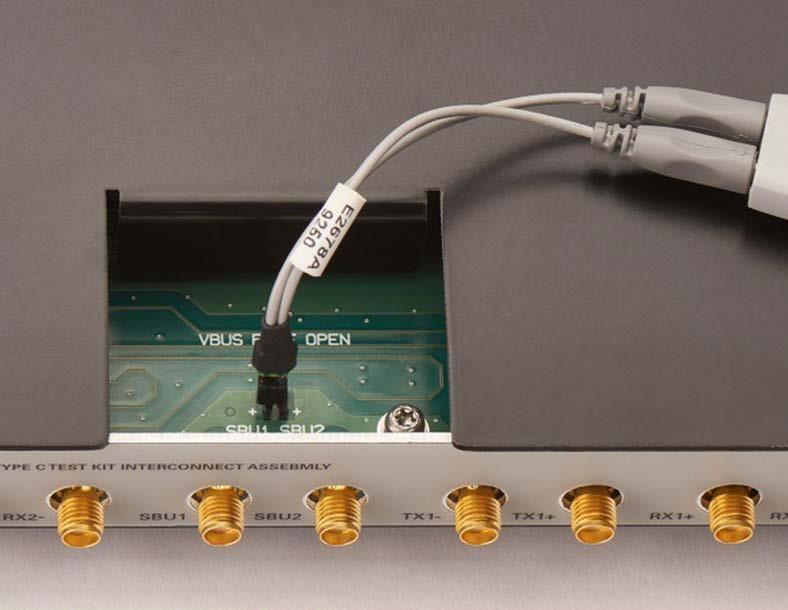 12 Keysight N7018A Type-C Test Controller - Data Sheet Signal Access and Control (Continued) Figure 10. Use the E2678B socketed head with InfiniiMax I/II probe amp to probe SBU signals.
