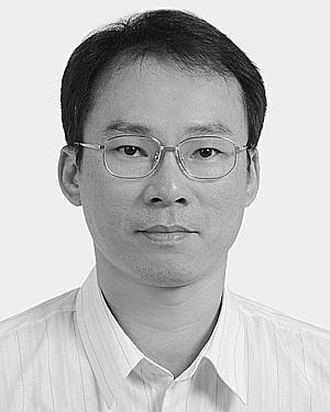 WANG et al.: SCALABLE PACKET CLASSIFICATION 1249 Chia-Tai Chan received the Ph.D. degree in computer sceince and information engineering from National Chiao-Tung University, Hsinchu, Taiwan, R.O.C., in 1998.
