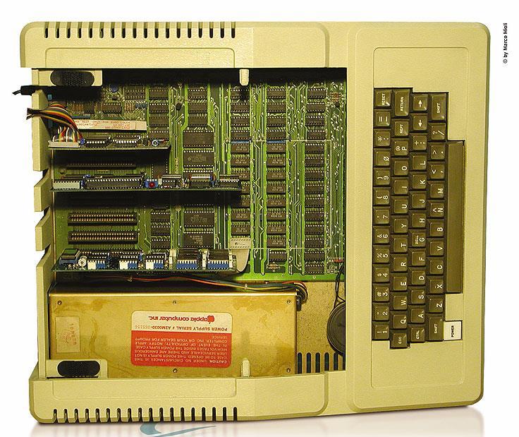 Apple 2 (1977) KOM