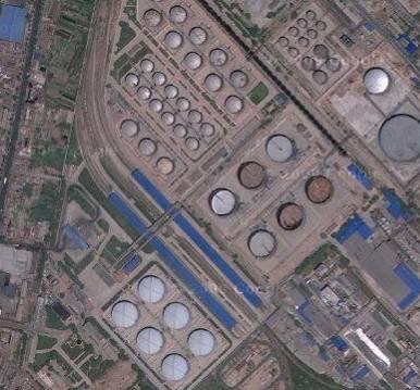 Case Study 2 Expanded Use of Wireless Today Customer Need PetroChina at their Xigu Oil Tank Farm wanted to implement a more modern, intelligent control system Tank Farm Add 20 pressure measurements