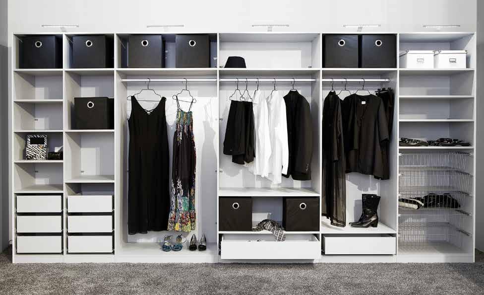 design to your preferences Keep is the smart wardrobe solution featuring 200 cm high hinged doors. Keep can also be used as an interior walk-in-closet.