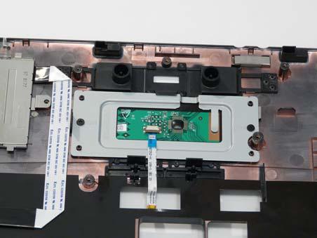 Removing the TouchPad Bracket 1.