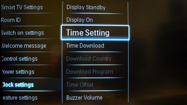 [Display Standby] Defines the brightness level for the Clock