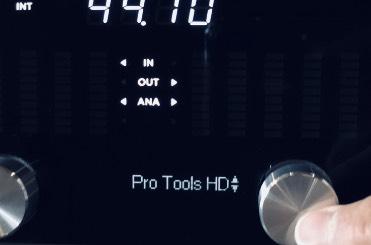 Setup Steps Apogee software is not required to use Symphony I/O in Pro Tools HD AIM. Clock source, sample-rate and routing are all set from the Pro Tools software.