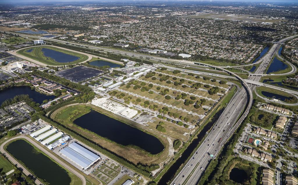 A state-of-the-art class A warehouse opportunity Gateway Commerce Park is a state-of-the-art, class A warehouse development strategically located in the diverse multi-national Miami-Dade County at