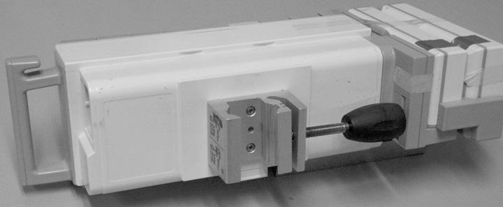 Mounting on 35mm to 40mm Rail Heights Use upper mounting holes in Lower Clamp Bar when mounting on rails 35 mm to 40 mm in height.
